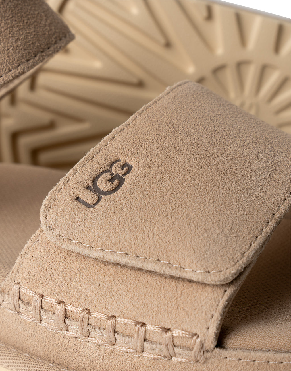 UGG Sandali Goldenstar in Camoscio Sand