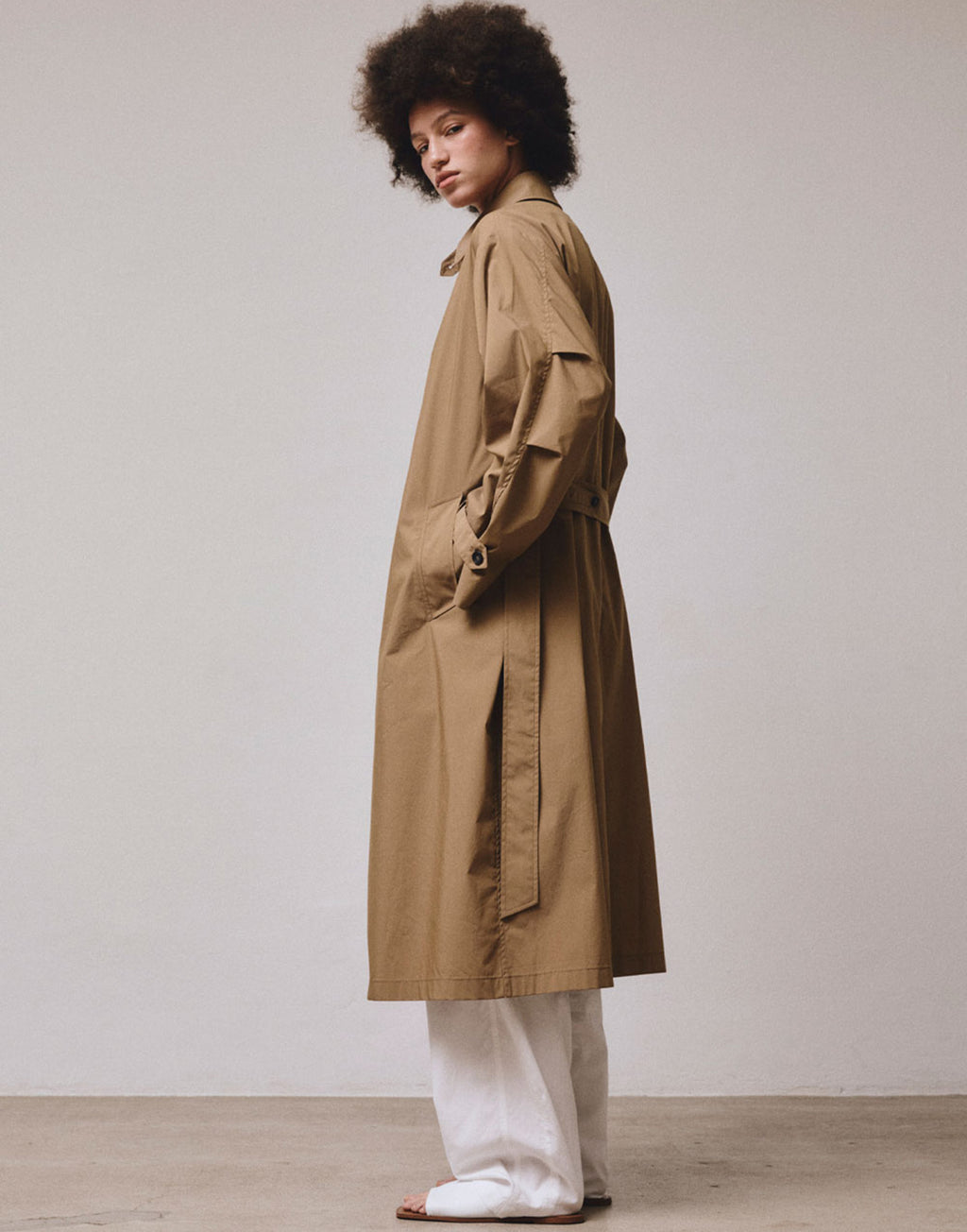 VIS A VIS Typewriter Belted Mac Coat Beige