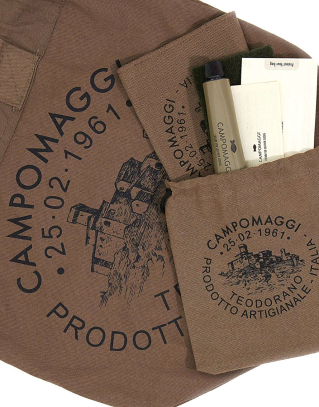CAMPOMAGGI Borsa Valentina a Cuore in Pelle con Borchie Nera