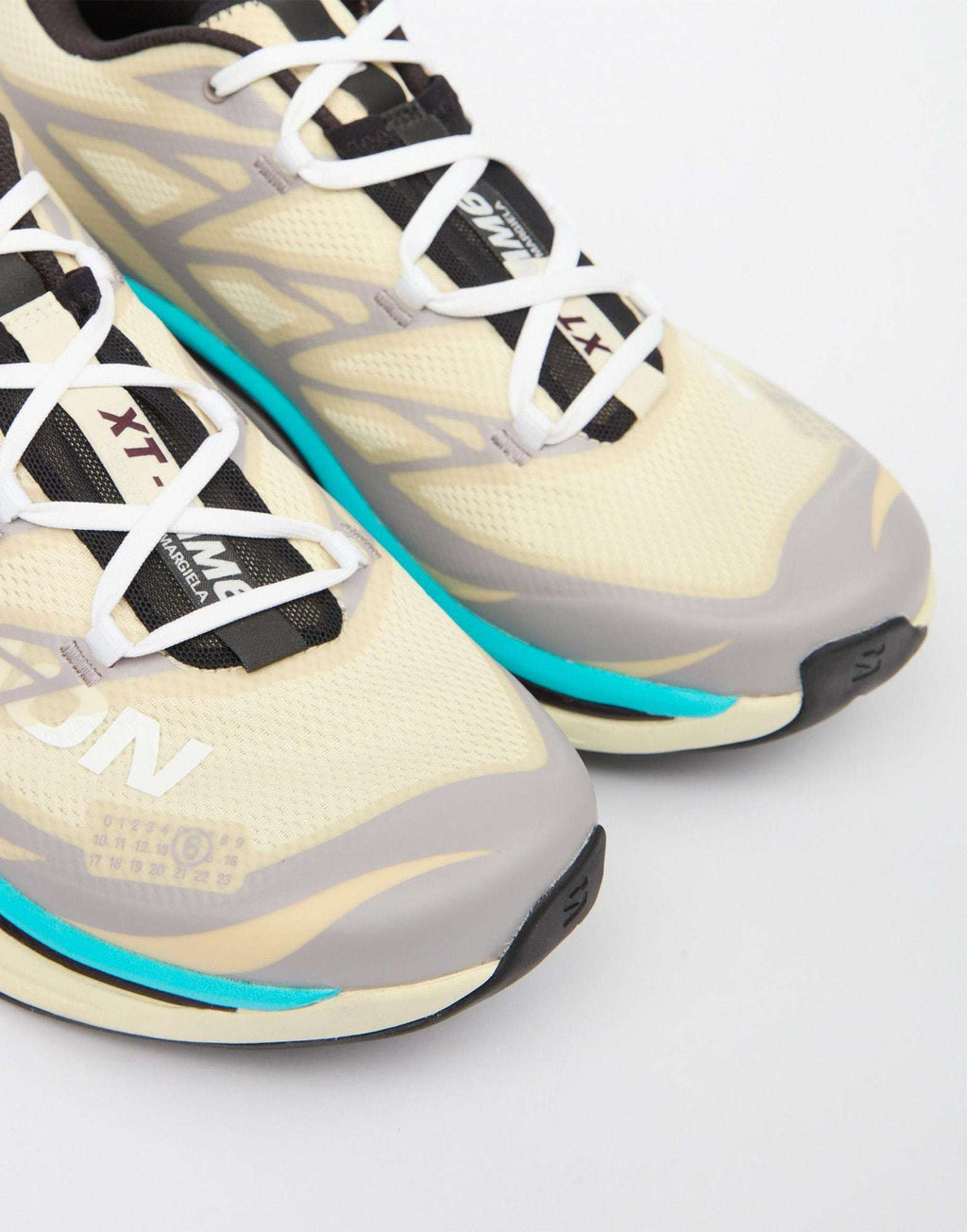 MM6 MAISON MARGIELA x SALOMON XT Sneakers in Mesh Tecnico Asparagus Green