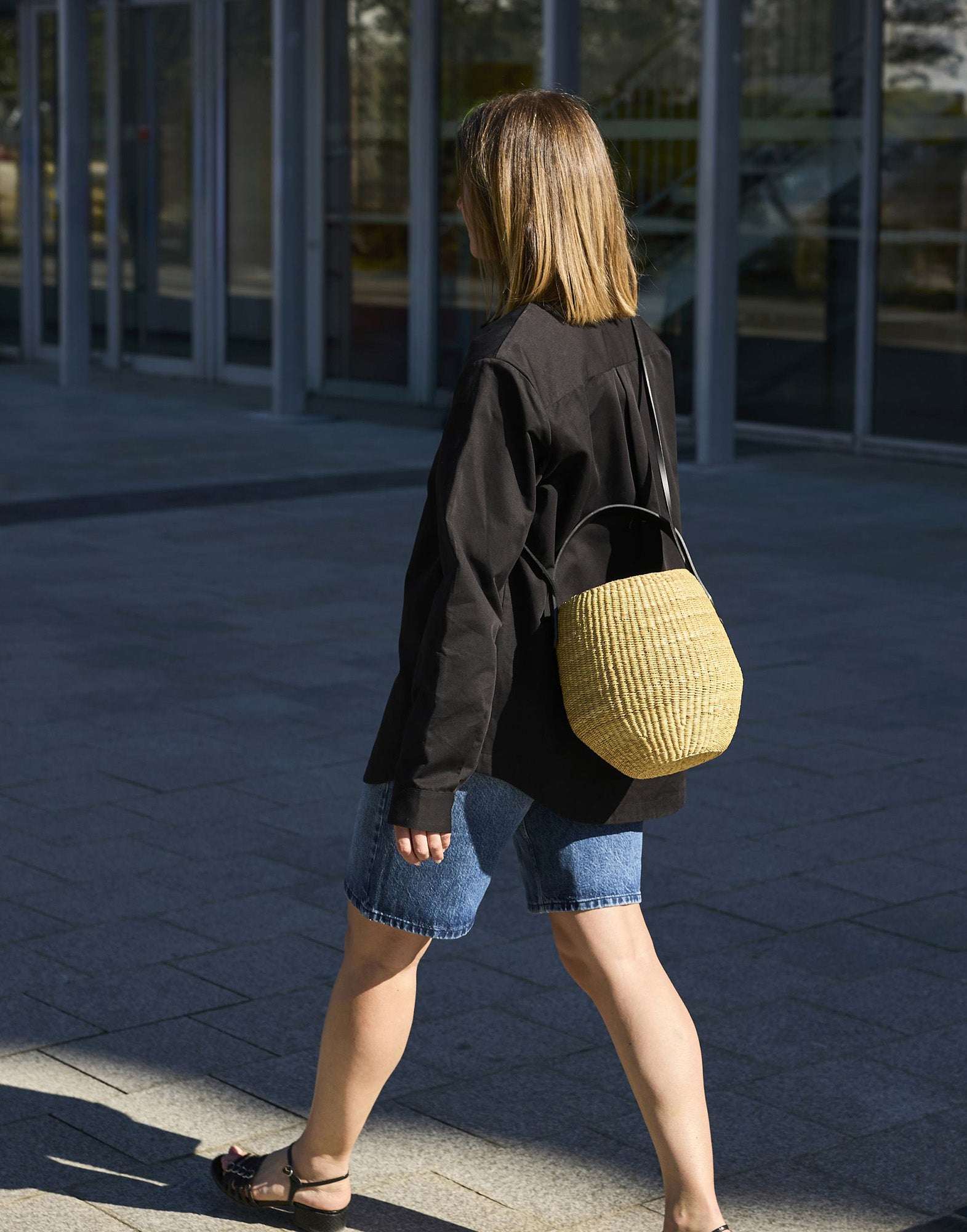 MUUN Borsa in Paglia Oriane con Manici in Pelle Natural/Black