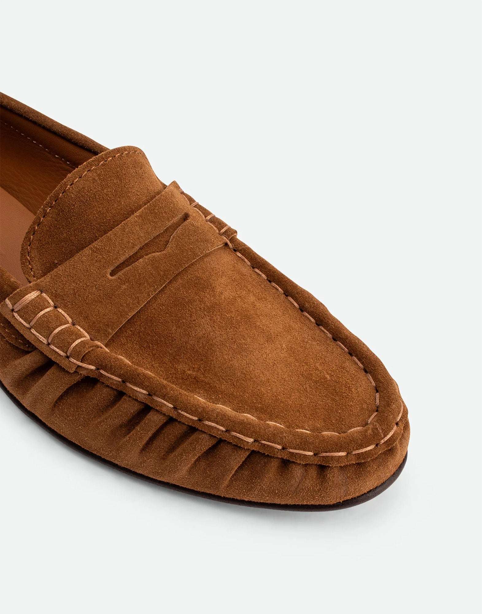 POEVE Wanda Mocassini in Suede con Punta Tonda Cuoio