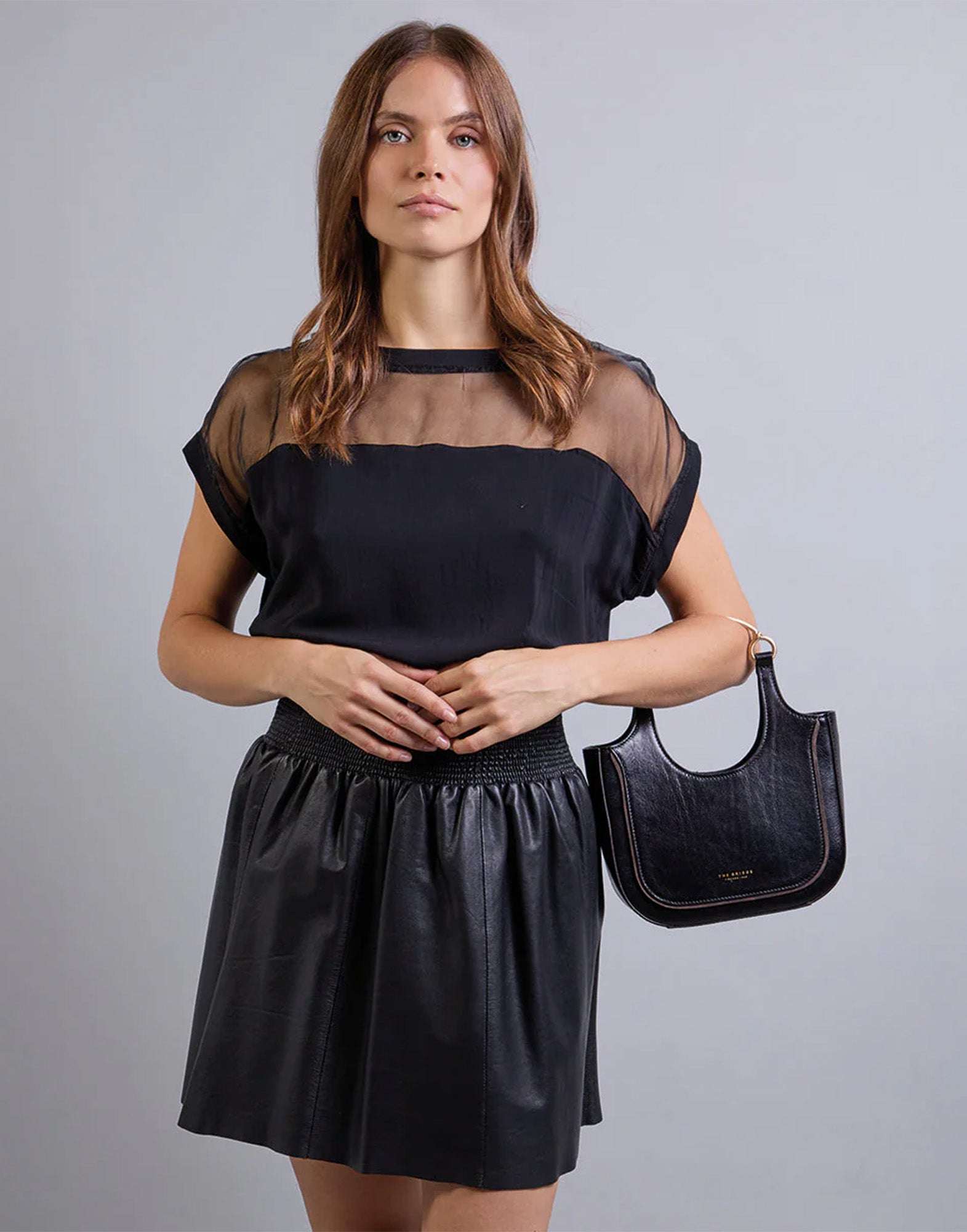 THE BRIDGE Luce Borsa Hobo Mini in Pelle con Manico Gioiello Nera