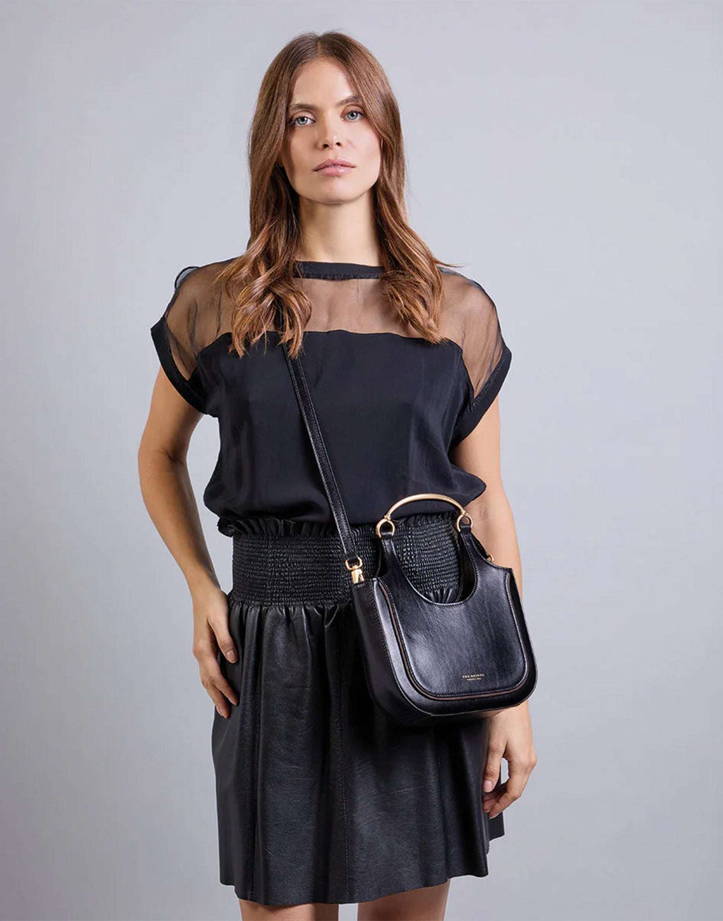 THE BRIDGE Luce Borsa Hobo Mini in Pelle con Manico Gioiello Nera