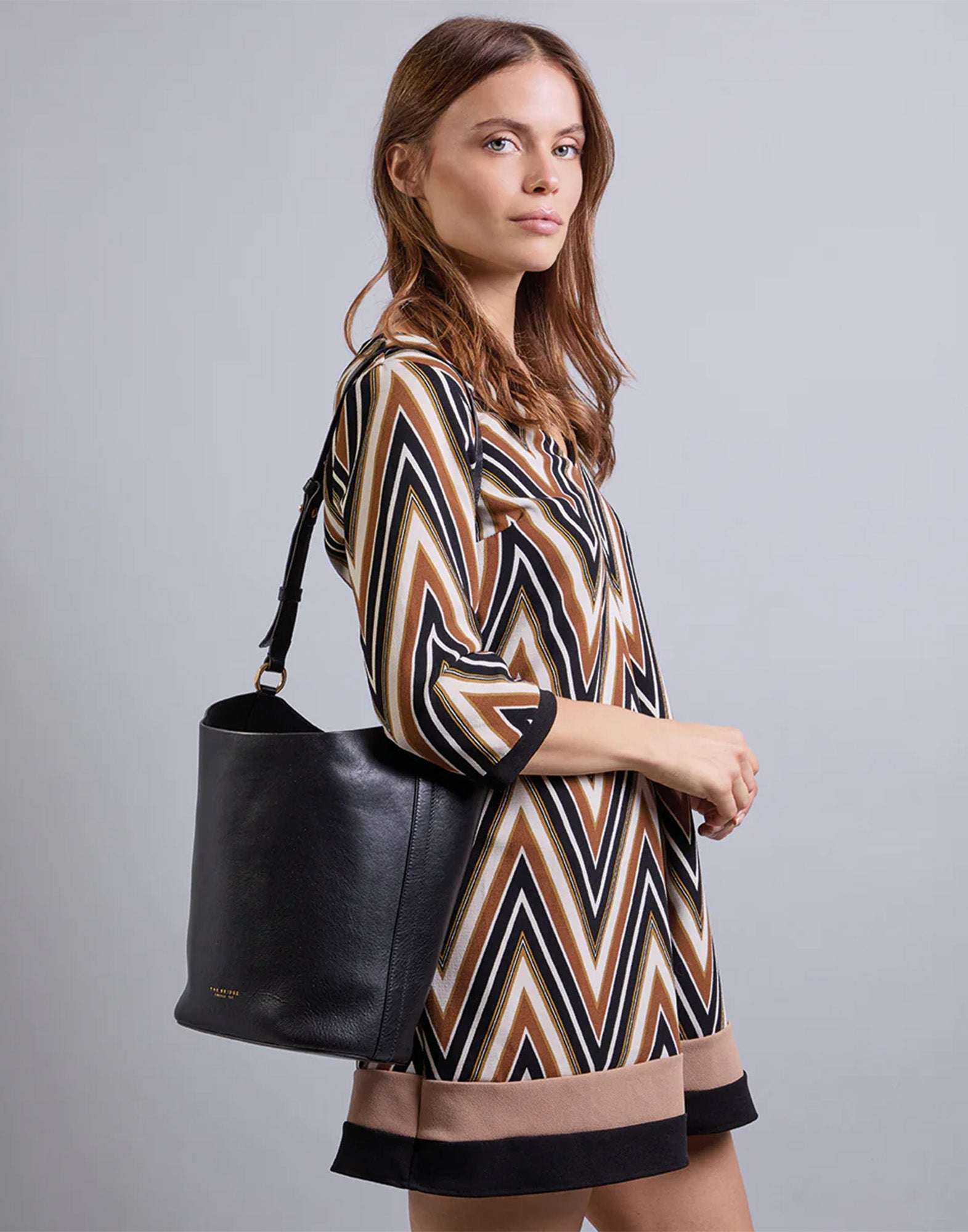 THE BRIDGE Luce Soft Borsa Secchiello in Pelle Nera