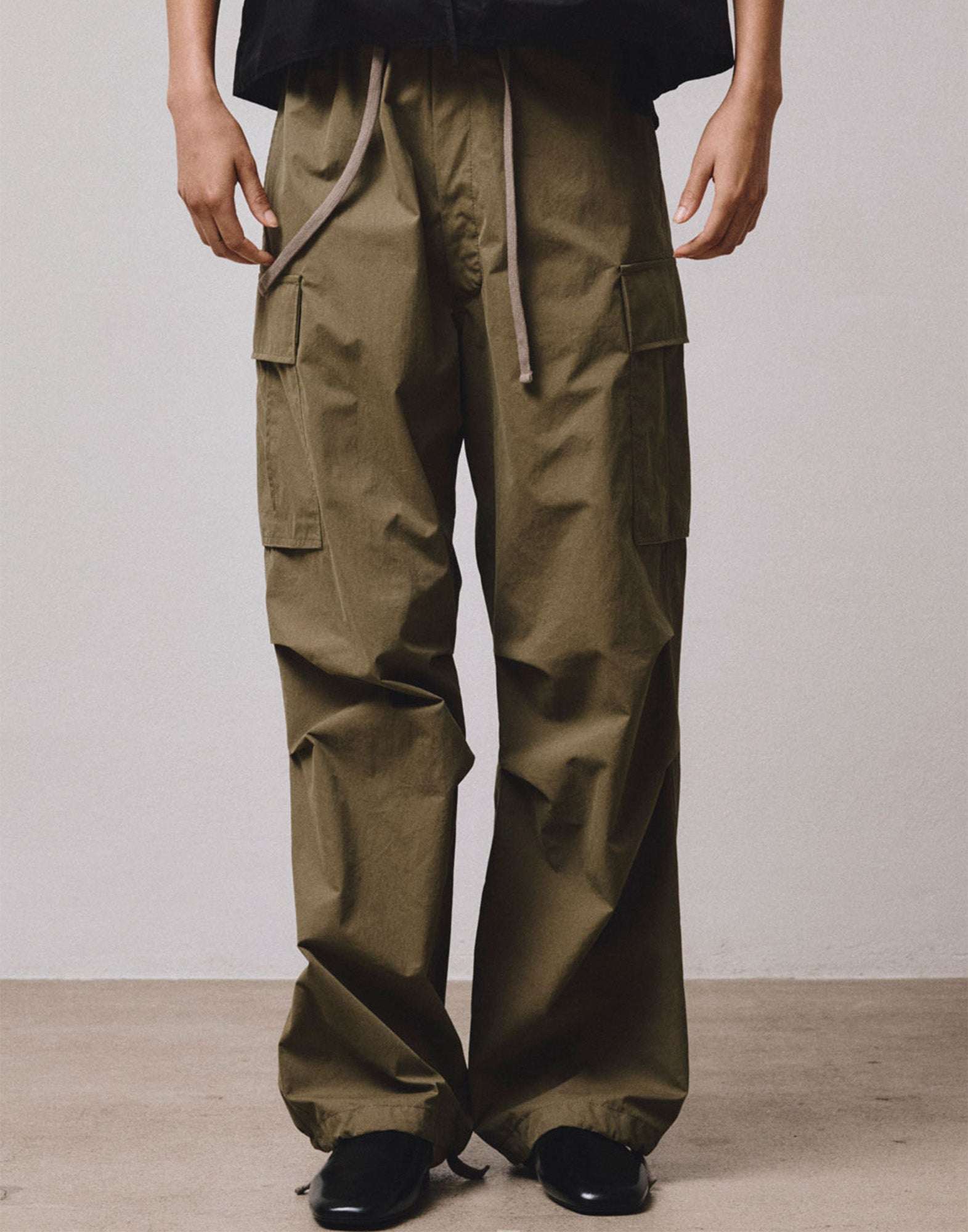 VIS A VIS Pantaloni Cargo in Cotone Nylon Khaki
