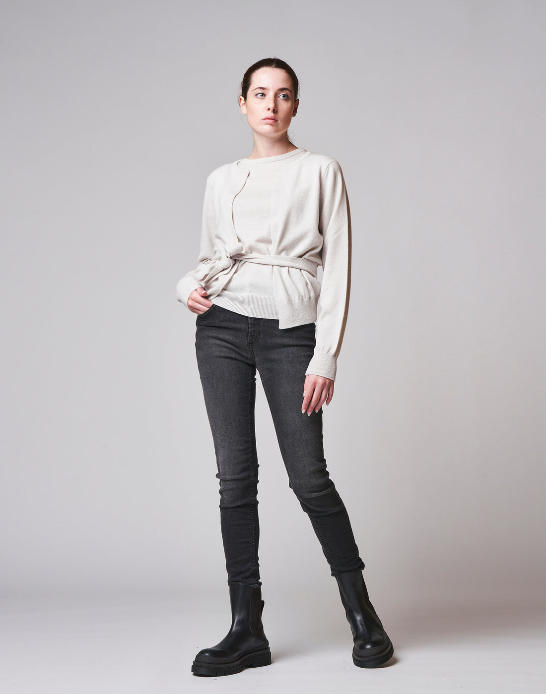DOUUOD Cardigan in cashemere con cintura