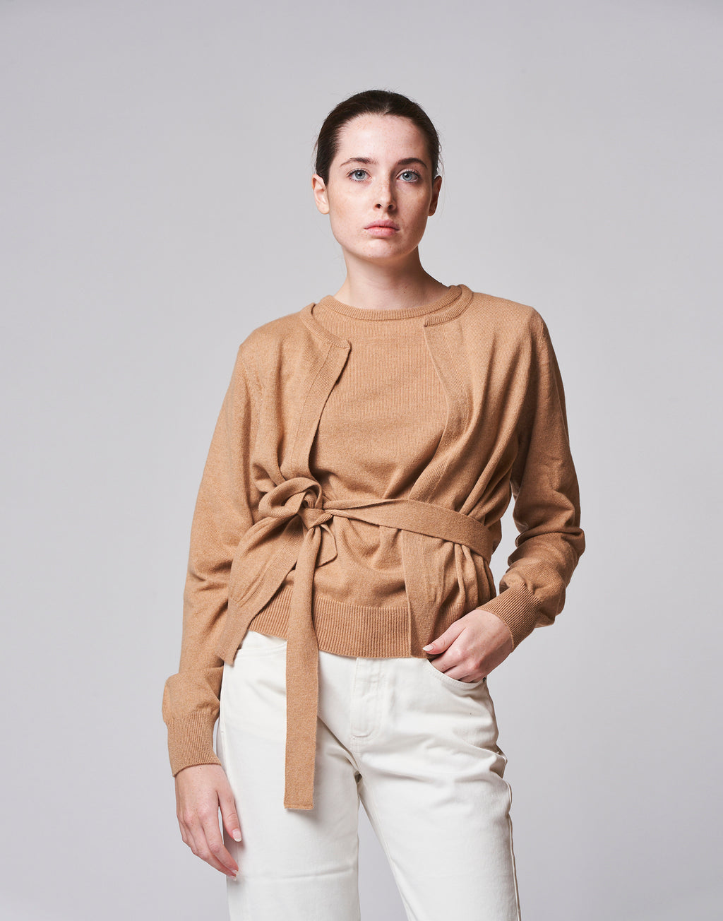 DOUUOD Cardigan in cashemere con cintura