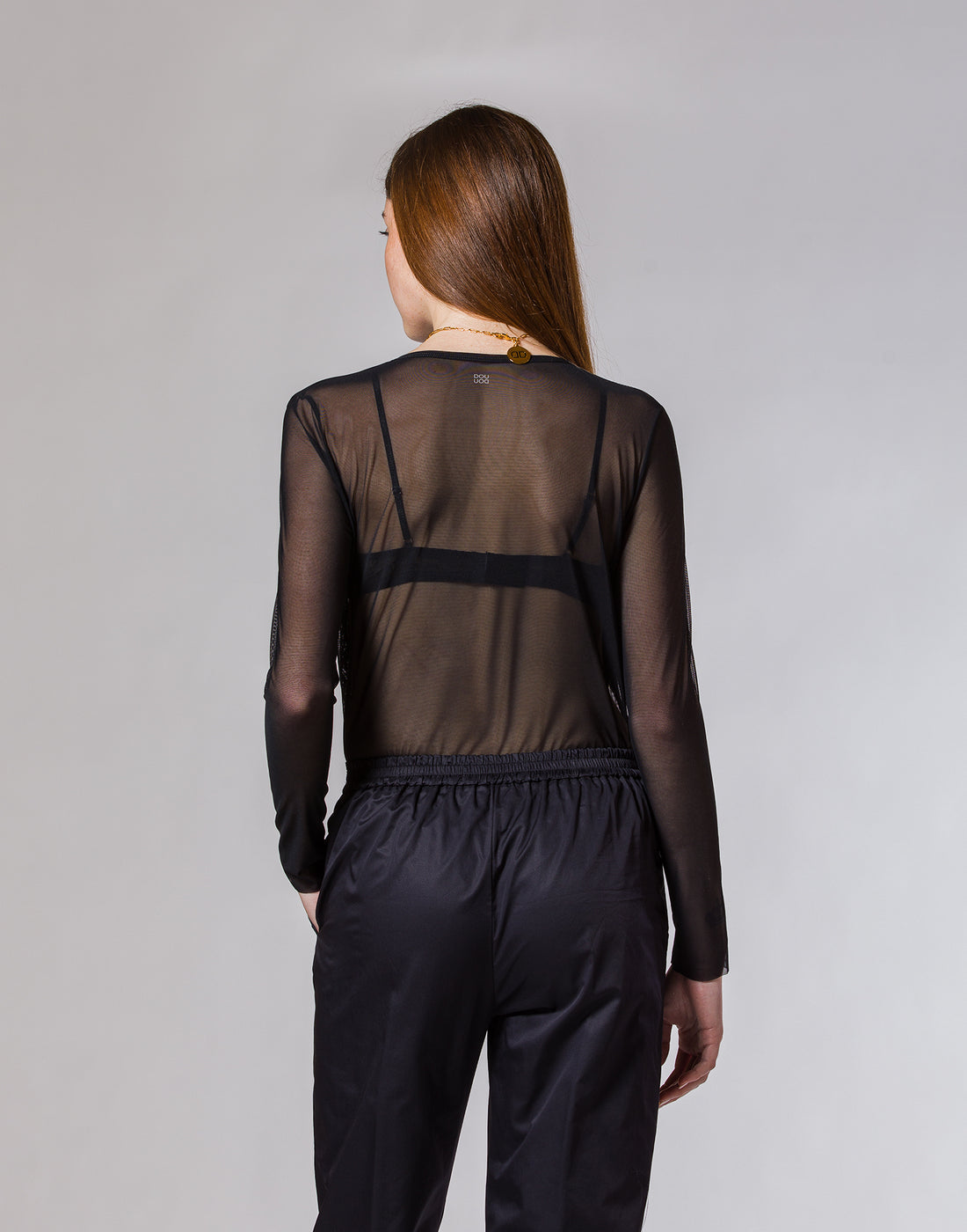 DOUUOD T-shirt Manica Lunga in Tulle Nera