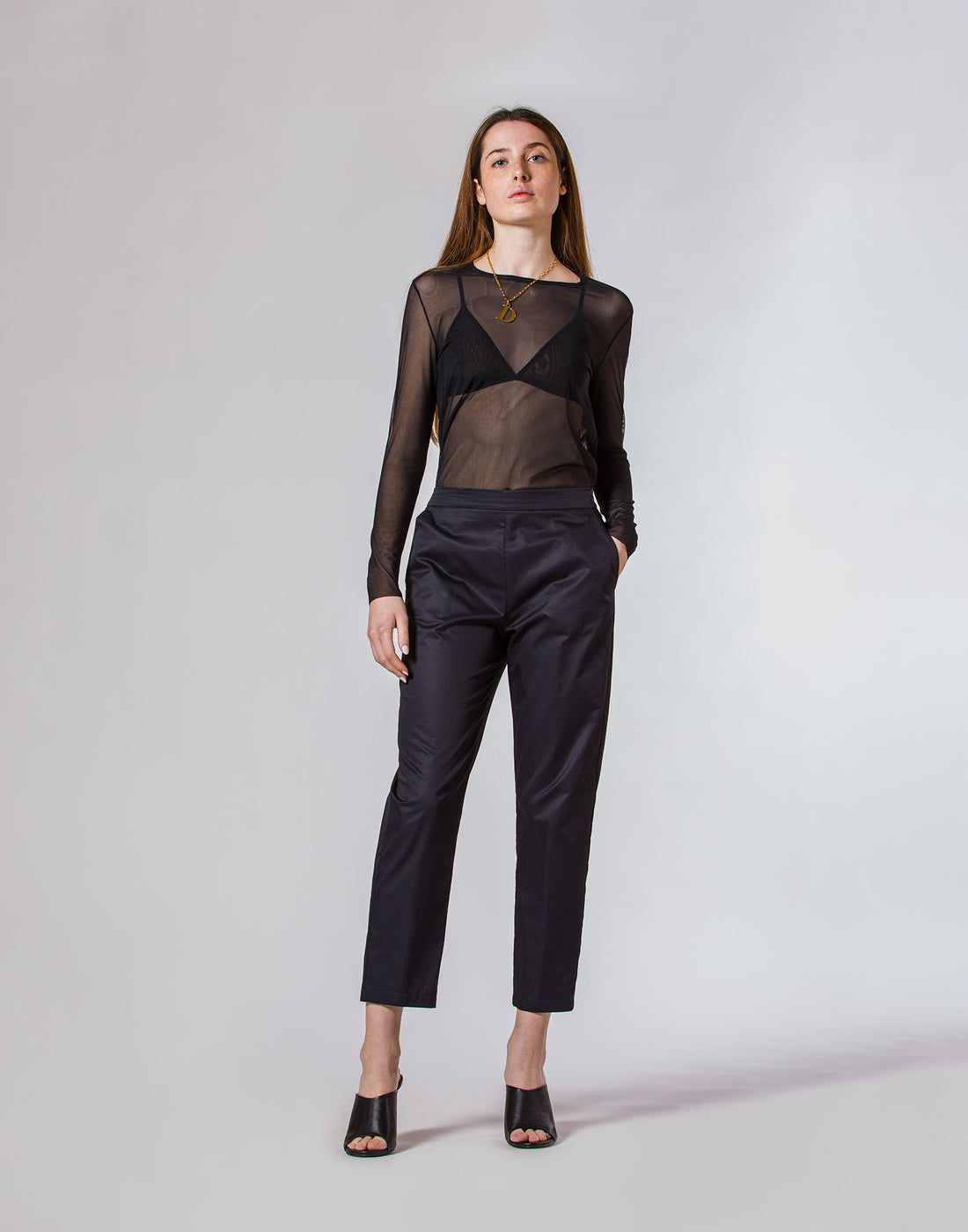 DOUUOD T-shirt Manica Lunga in Tulle Nera